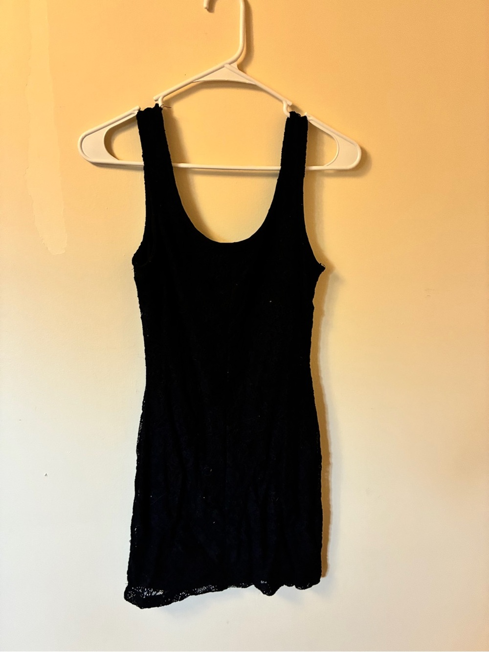 Forever 21 Black Scoop Neck Mini Dress